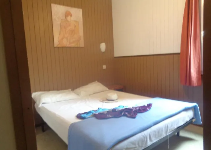 Relais Du Salagou - Climatises Proche Du Salagou